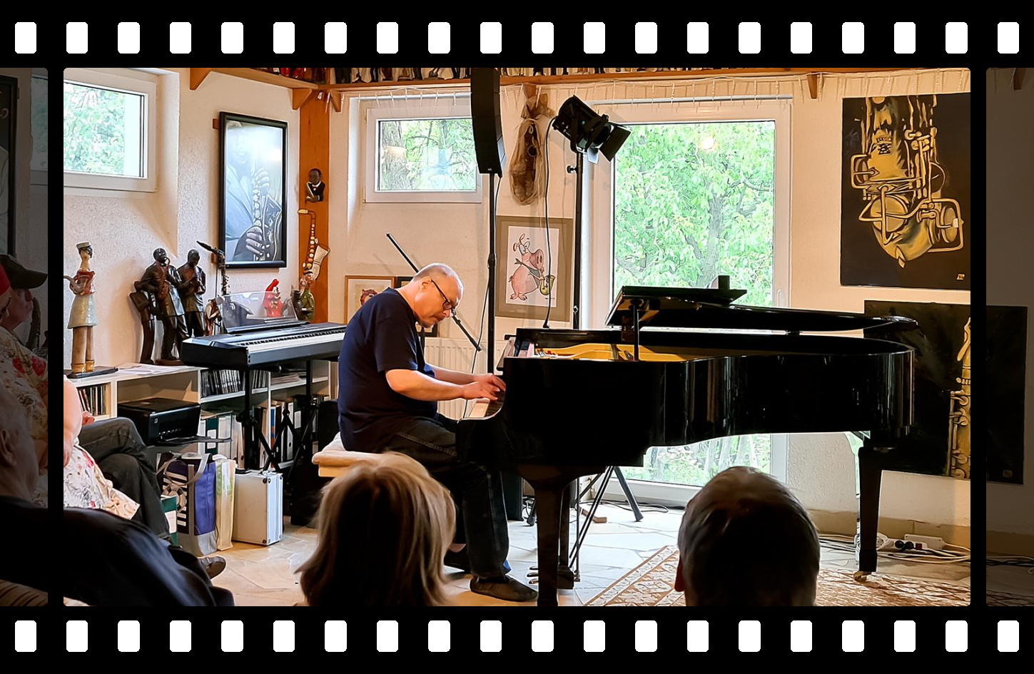 Scotty Böttcher Ullip - Percussion drives Emotions - official Homepage