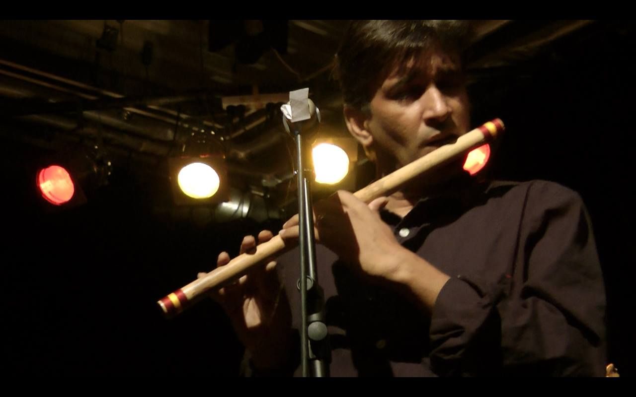 Ullip - Percussion drives Emotions  - official Homepage