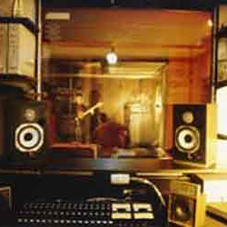 welcome on Ullip Page - Percussion drives Emotionsme on Ullip Page - Percussion drives Emotions