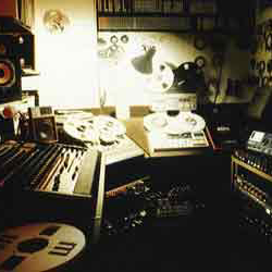 welcome on Ullip Page - Percussion drives Emotionsme on Ullip Page - Percussion drives Emotions