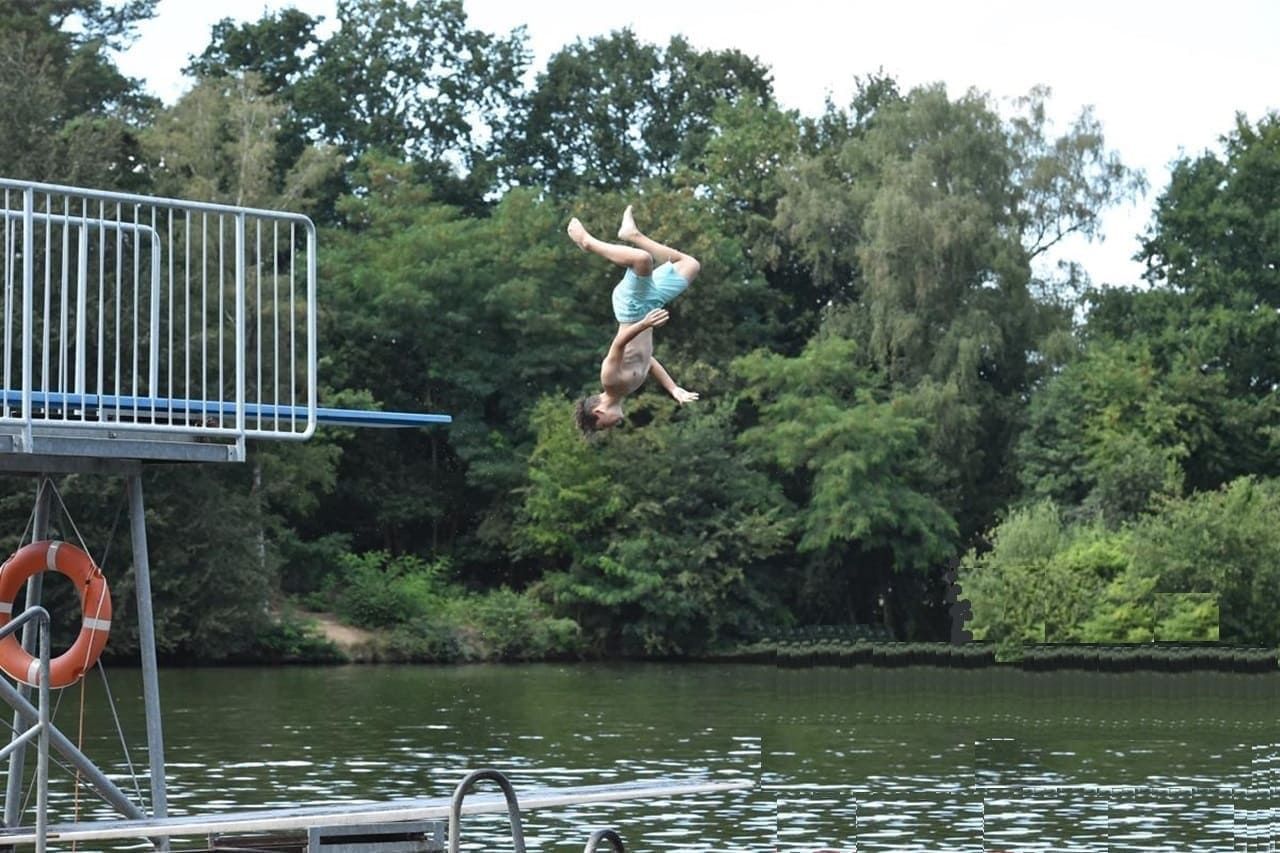 freibad-sprungbrett2