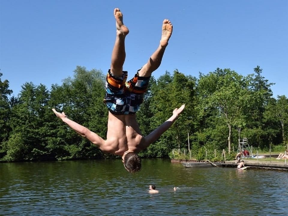 freibad-sprungbrett3