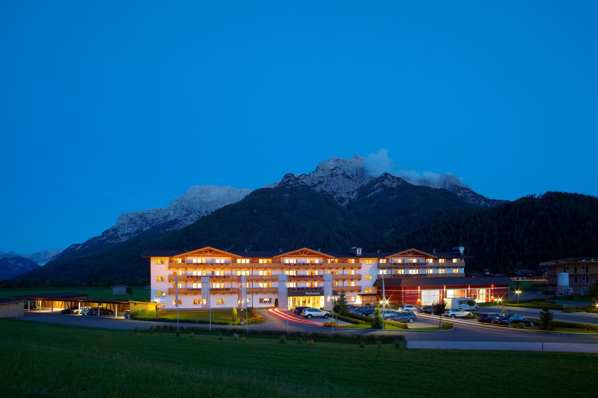 kuhotel_rilano_steinplatte kuhotel_rilano_steinplatte