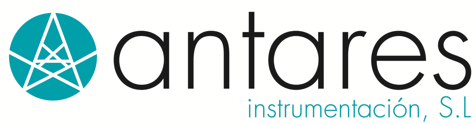 ClydeHSI NIR hyperspectral camera lying on THOR labs optical table