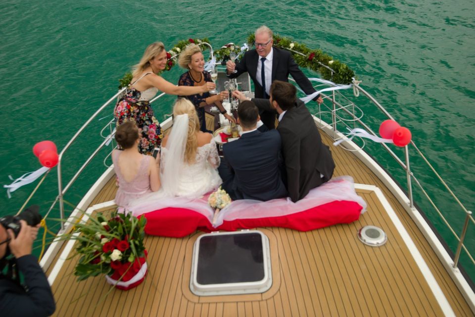 Hochzeitssängerin Bodensee,Bodensee - Motoryacht charter, Bodensee Motorboot Charter