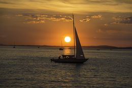 Sunset Cruise Bodenseetours,Bodensee Yachtcharter