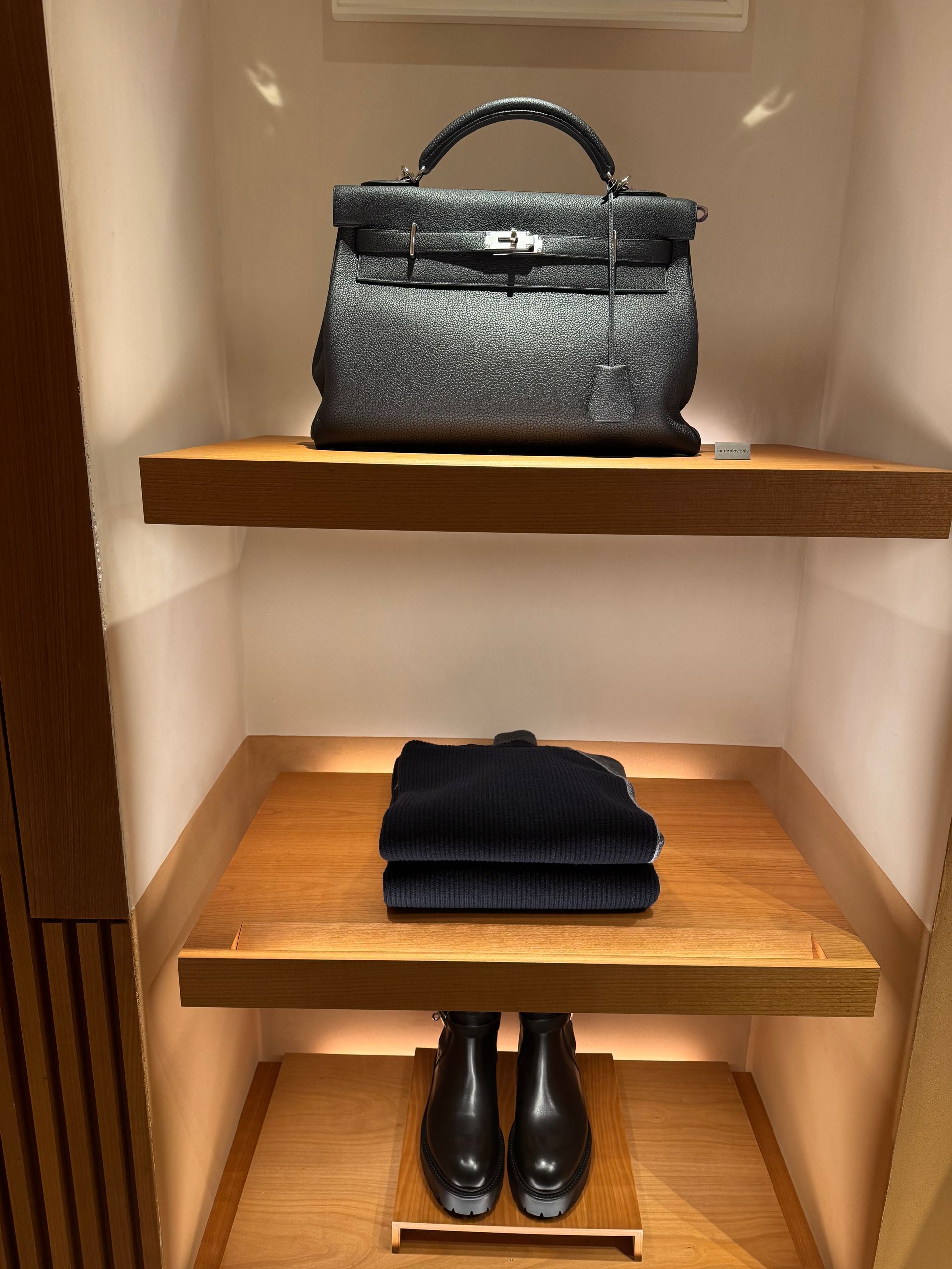 Vestiti e accessori di marca