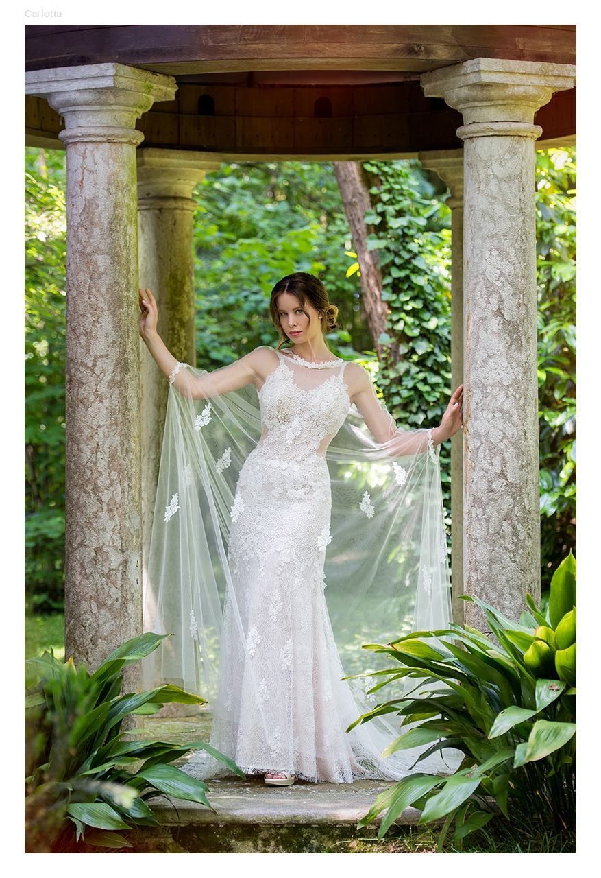 Donna con abito da sposa