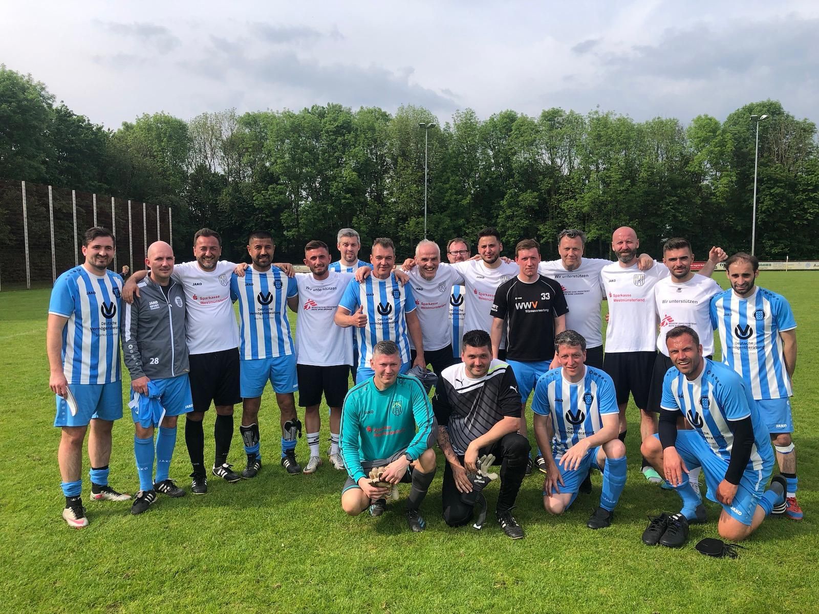 Endspiel-Teams (Sieger in weiß)