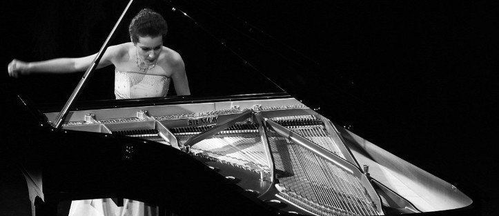 Tunde Krasznai Pianist