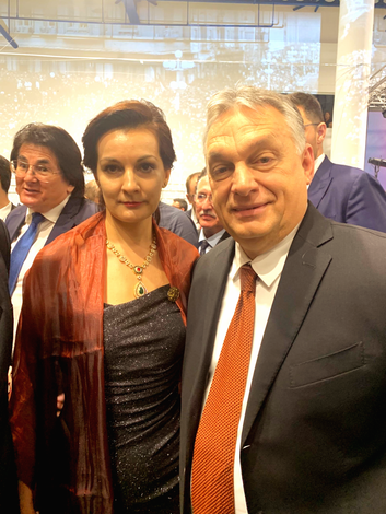 Krasznai Tunde Ilona zongoramuvesz Orban Viktor miniszterelnokkel