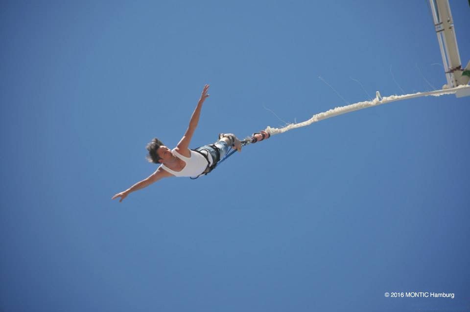 Bungee Jumper with MONTIC back up cord