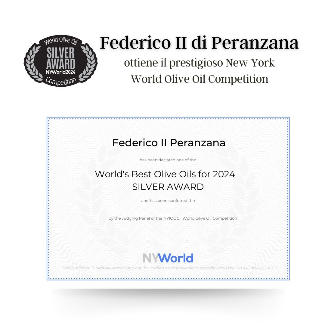 L'olio Extravergine Peranzana L’olio di oliva ottenuto dalla varietà peranzana è un prodotto di altissima qualità particolarmente apprezzato a carattere nazionale per il suo sapore delicato e ricco di caratteristiche sensoriali. L'olio Extravergine Peranzana L’olio di oliva ottenuto dalla varietà peranzana è un prodotto di altissima qualità particolarmente apprezzato a carattere nazionale per il suo sapore delicato e ricco di caratteristiche sensoriali. Colore verde smeraldo e gusto equilibrato dal fruttato medio regalano a questo prodotto una lunga e buona conservazione. Molto bassa l’acidità dell’extra vergine di peranzana, ottimo da gustare dopo la frangitura delle olive quando se ne apprezzano gli aromi ben distribuiti dell’amaro e del piccante. Si tratta di un prodotto che rilascia note olfattive che richiamano al pomodoro, alla rucola e al carciofo dal sapore completo e vivace. E’ un olio che ben si sposa con i piatti a crudo come insalate e bruschette ma anche per dare sapore a zuppe di legumi, così come utilizzato in cottura su carni bianche e in piatti a base di pesce. Ideale per le cotture brevi, l’extra vergine Peranzana è impiegato anche in pasticceria per preparare gli ottimi dolci pugliesi.