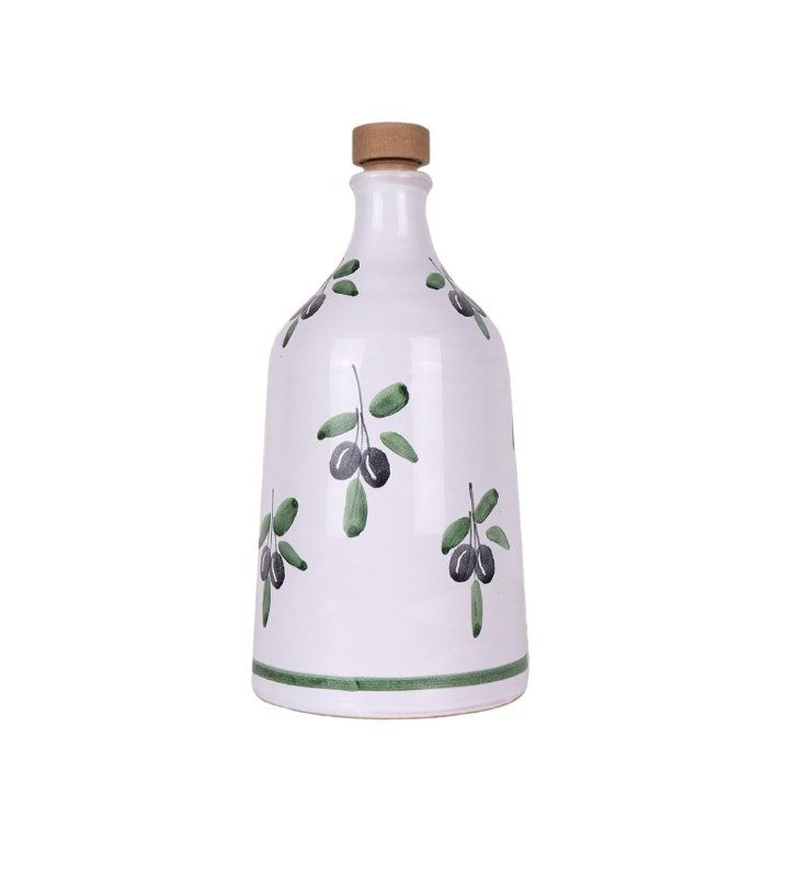 Olio Extravergine Di Oliva Orcio In Ceramica Idea Regalo Selezione Monovarietale Peranzana 500 Ml La Peranzana è una varietà di ulivo coltivata in una zona particolare dell'Alto Tavoliere della Puglia. è un olio unico, dal sapore intenso con molteplici bouchè di profumi, e fresche erbe aromatiche, gradevolmente morbido amabile dai bambini sin dalla piccola età. la ceramica pugliese patrimonio italiano, perfetto come oggetto da decoro, è eccellente anche per la lunga conservazione del nostro olio extravergine.