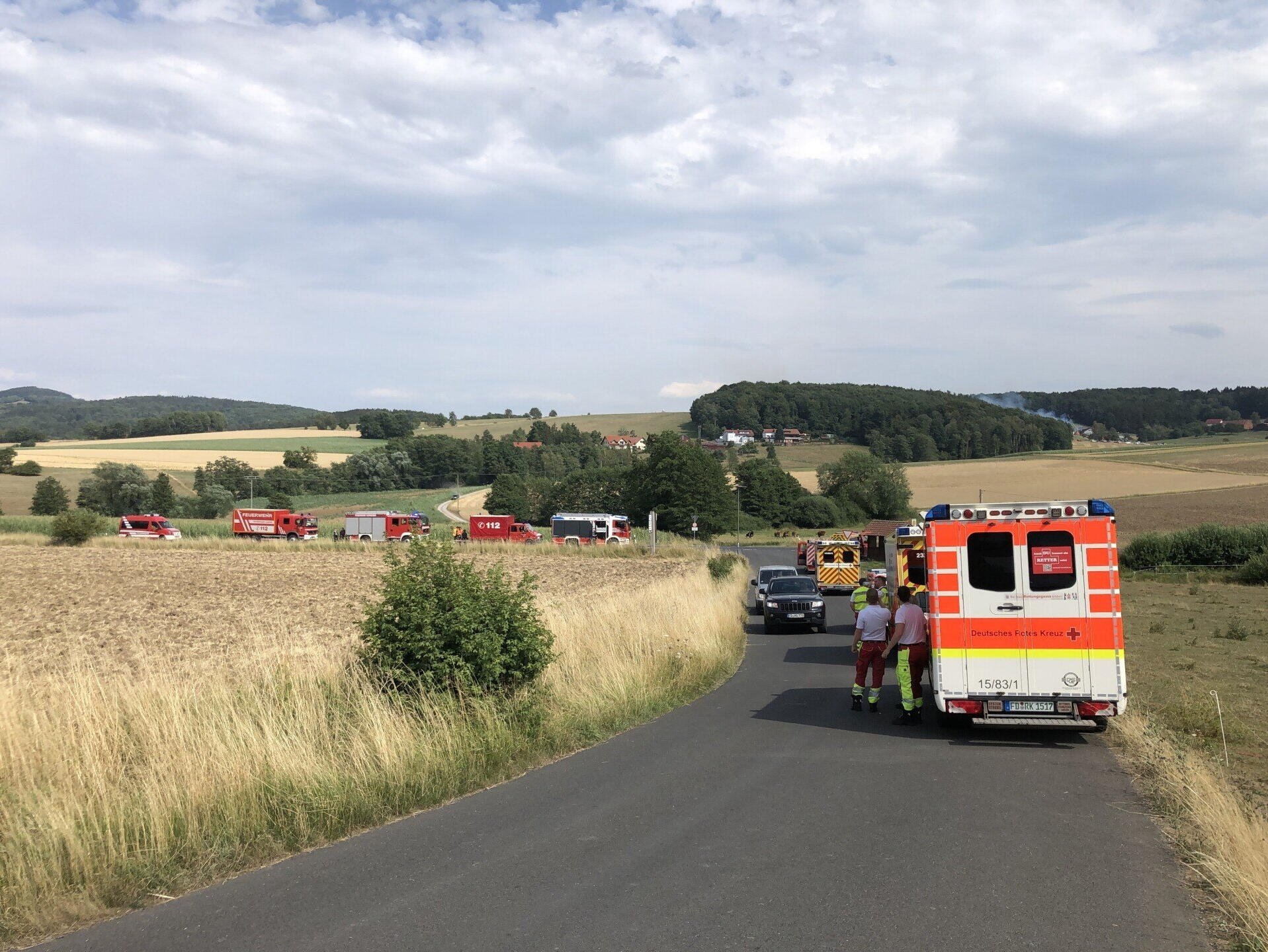 Bereitstellungsraum mit Blick auf Einsatzstelle Foto: E. Schwiesow