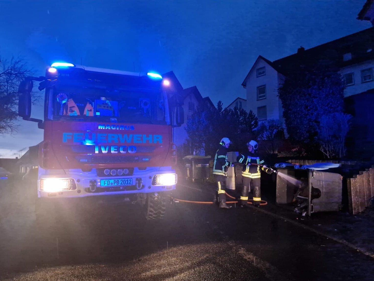 LF 20/16 Feuerwehr Petersberg-Mitte im Brandeinsatz Foto: M. Vogel