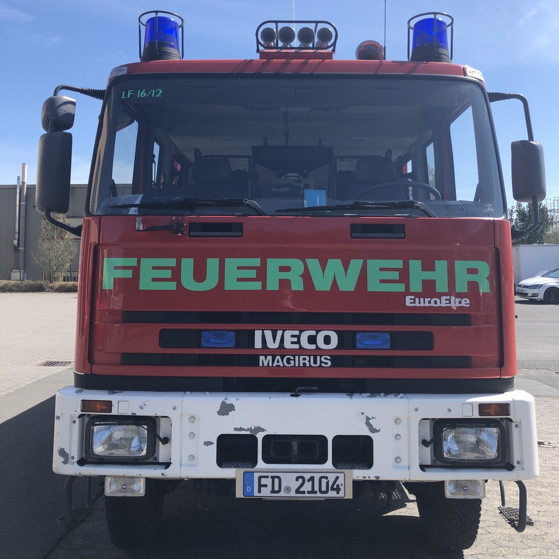 LF 16/12 LF 16/12 der Feuerwehr Petersberg-Mitte