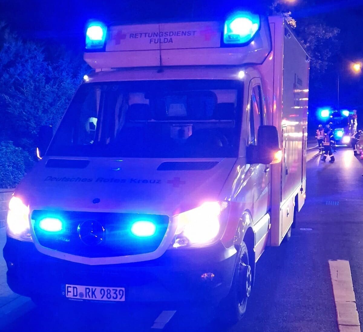 RTW DRK Fulda und LF 10 Feuerwehr Petersberg-Steinau im Einsatz Foto: M. Vogel