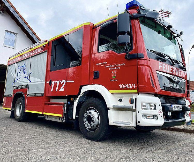 Löschgruppenfahrzeug 10 LF 10 FF Petersberg-Steinau