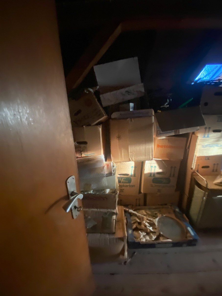 Messihaus voller Speicher Vorher-Aufnahme