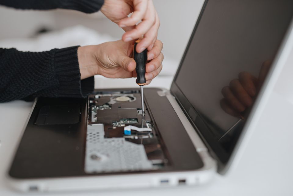 mac screen removal