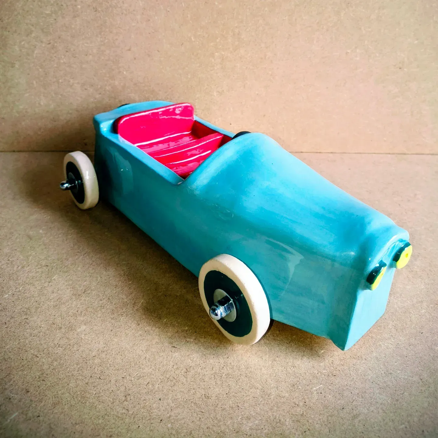 voiture collection ceramique bleu