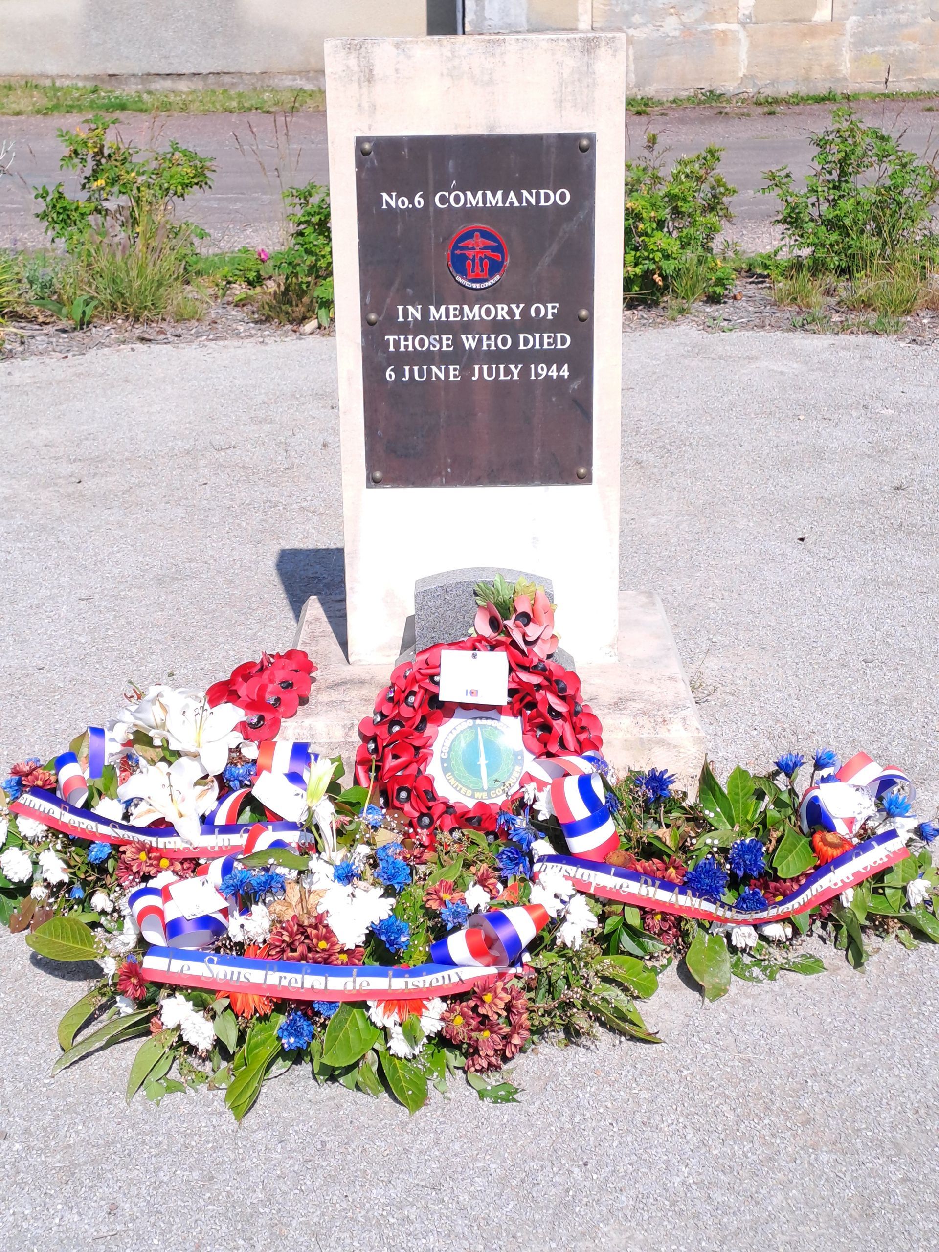 Memorial to No. 6 Commando in Amfreville