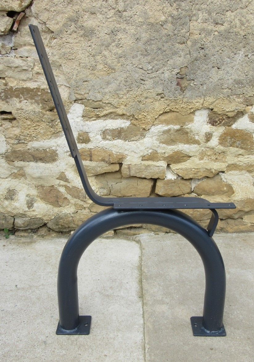 Piètements de banc avec conception tubulaire Piètements de banc avec conception tubulaire