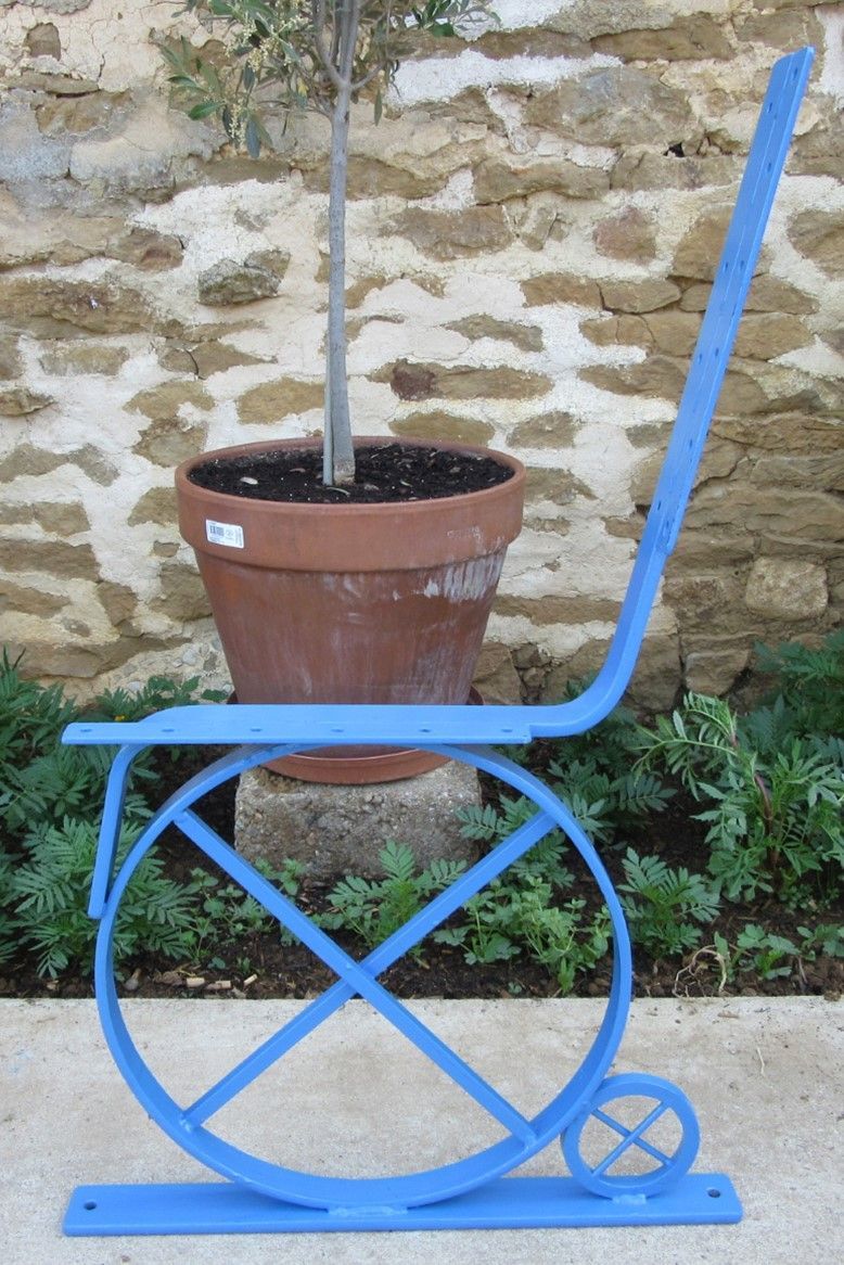 Piètement de banc en métal en bleu Piètement de banc en métal en bleu