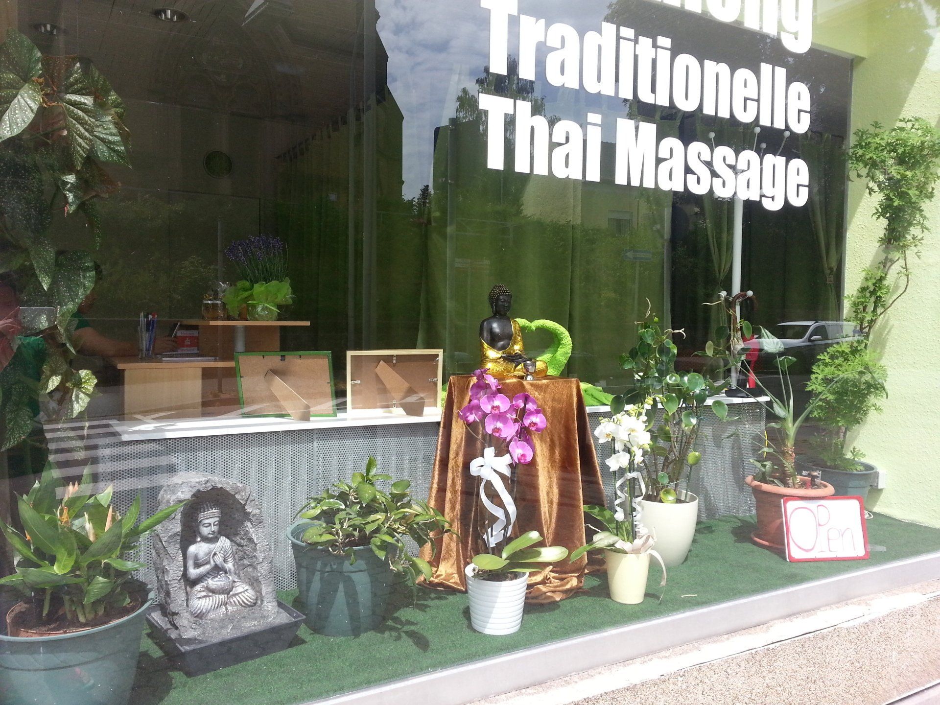 Kanthong Thaimassage Front