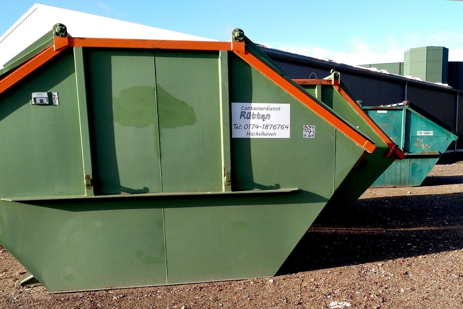 Containermulde mit Deckel