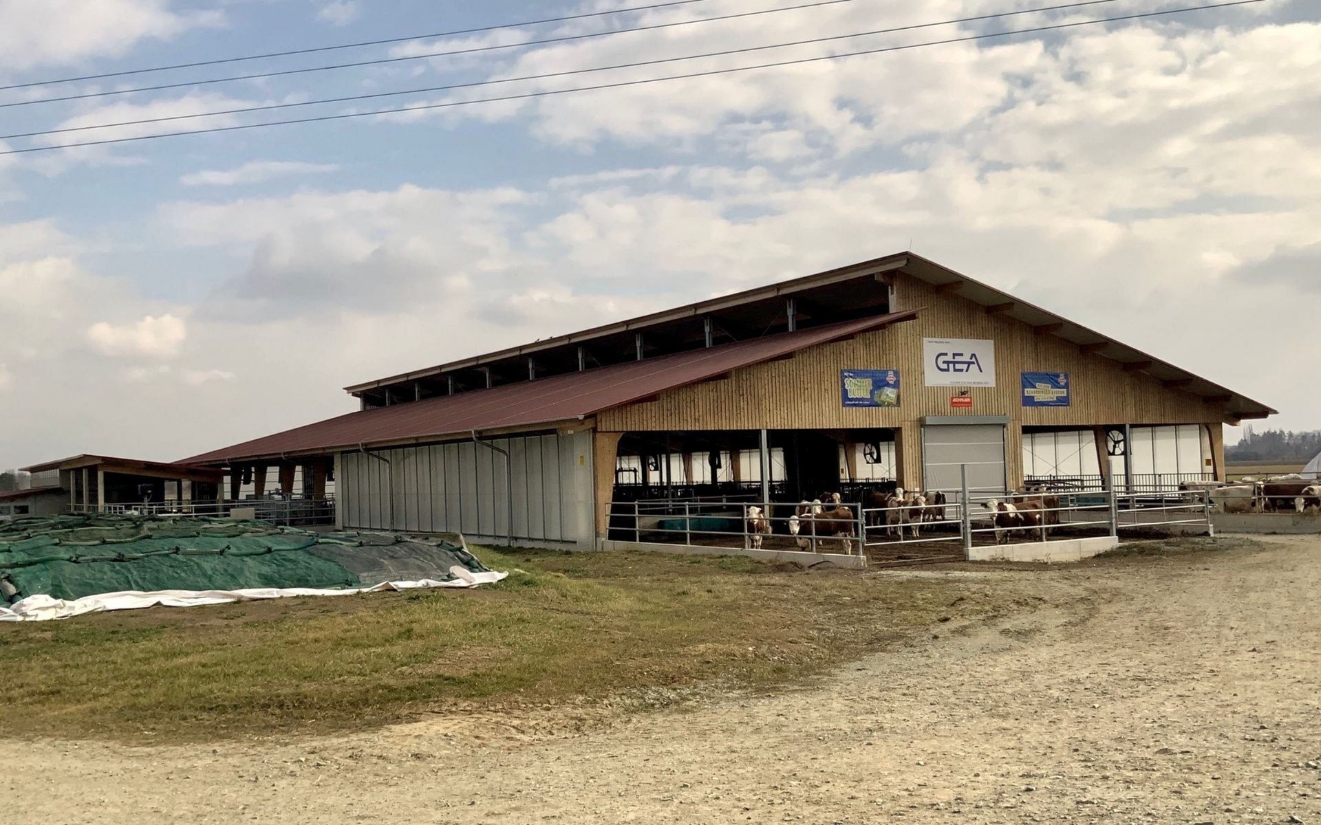 Zubau zweihäusiger Liegeboxenlaufstall