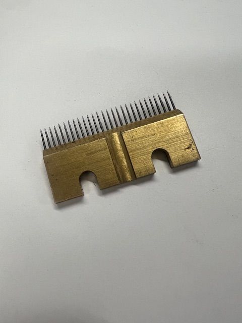 Pinned side plate