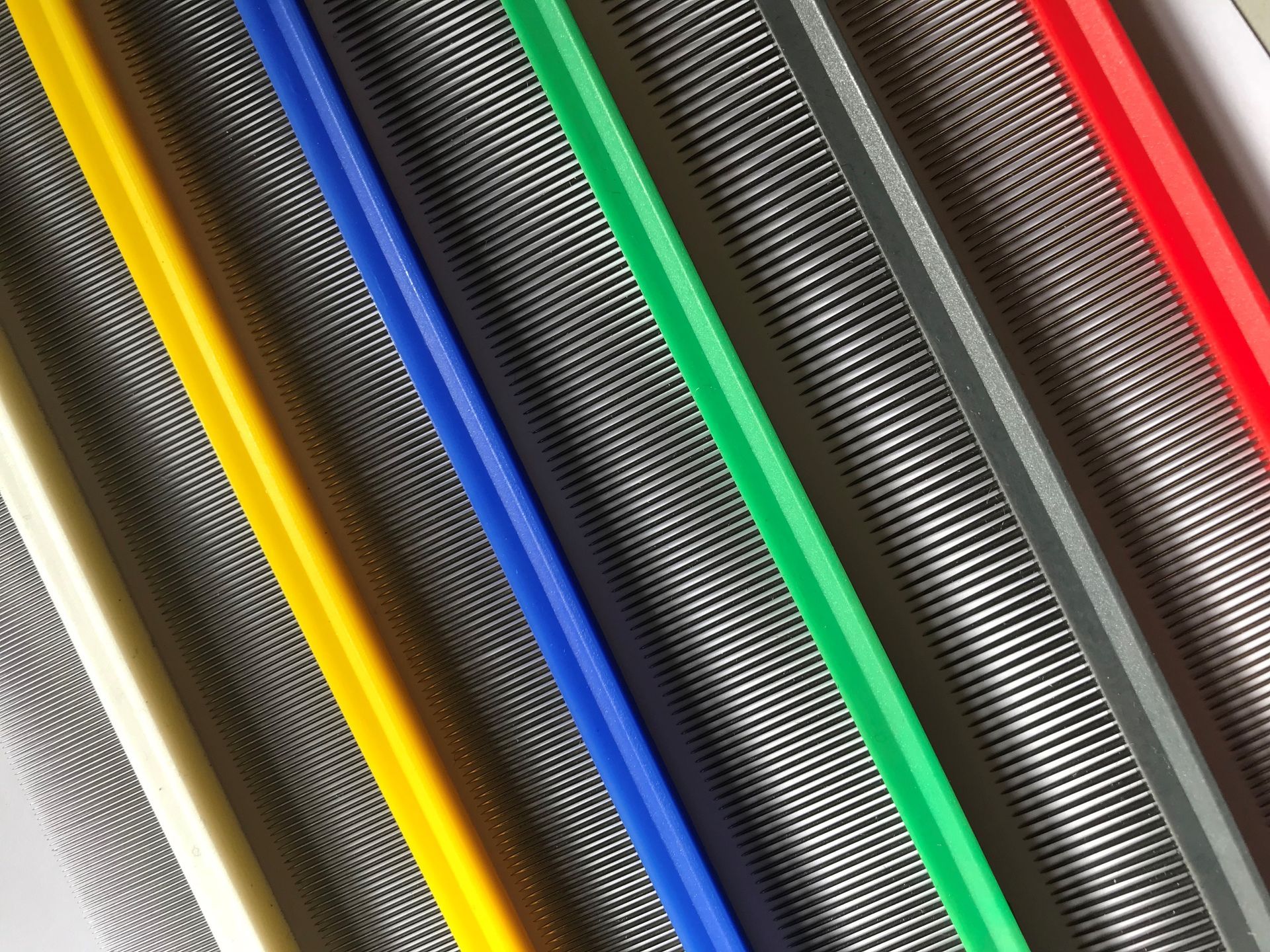 Plastic Hackle combs UK Pinned Products