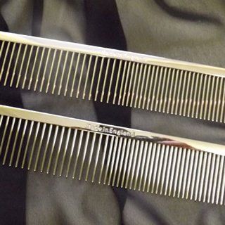 Greyhound combs