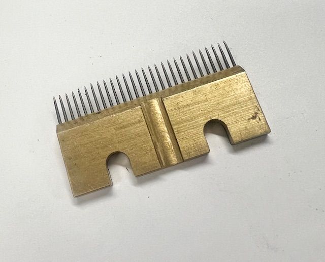 Pinned side plate
