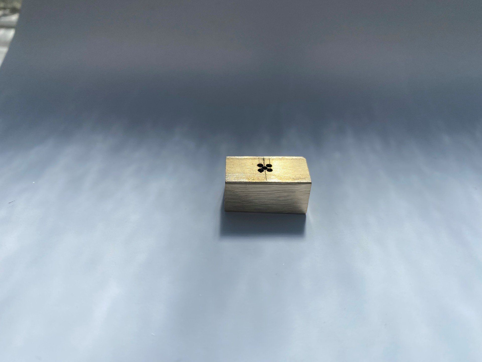 pinned component with 0.25mm pin protrusion, pinned product