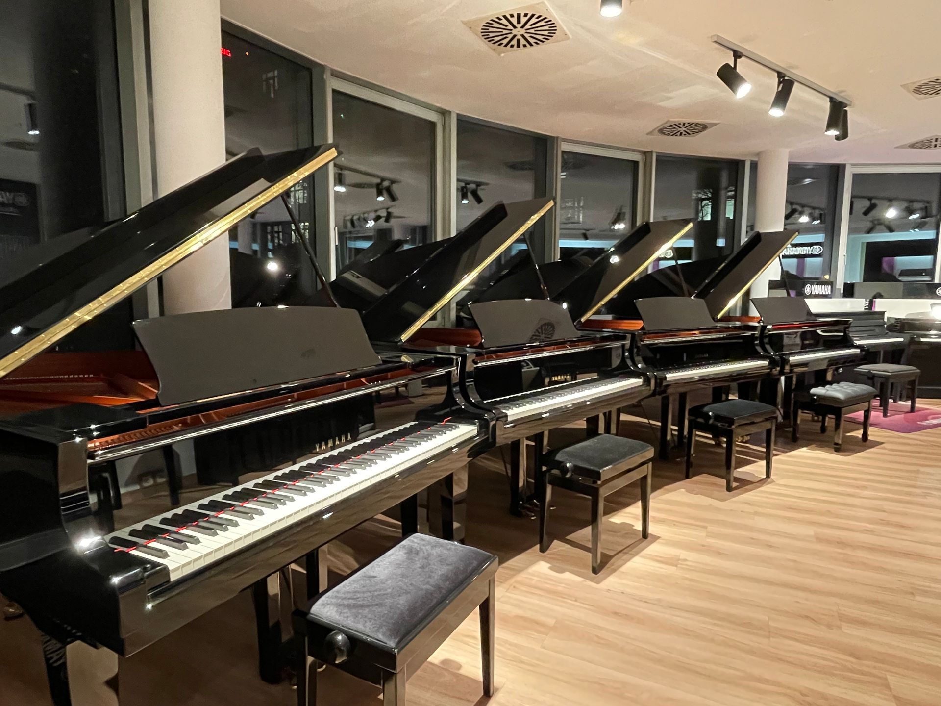 Flügel kaufen oder mieten