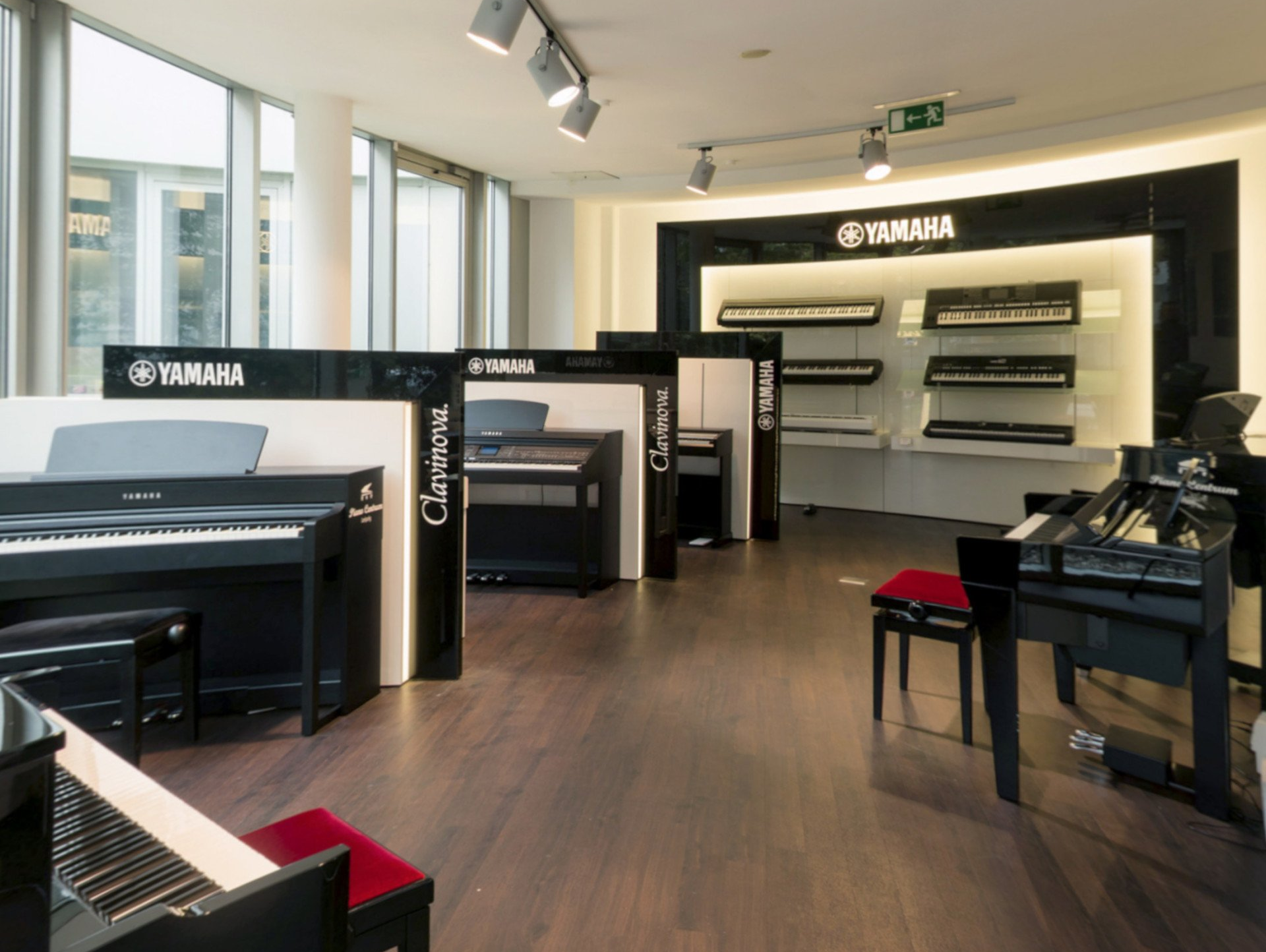 Große Auswahl an E-Pianos von Yamaha, Casio und Kawai
