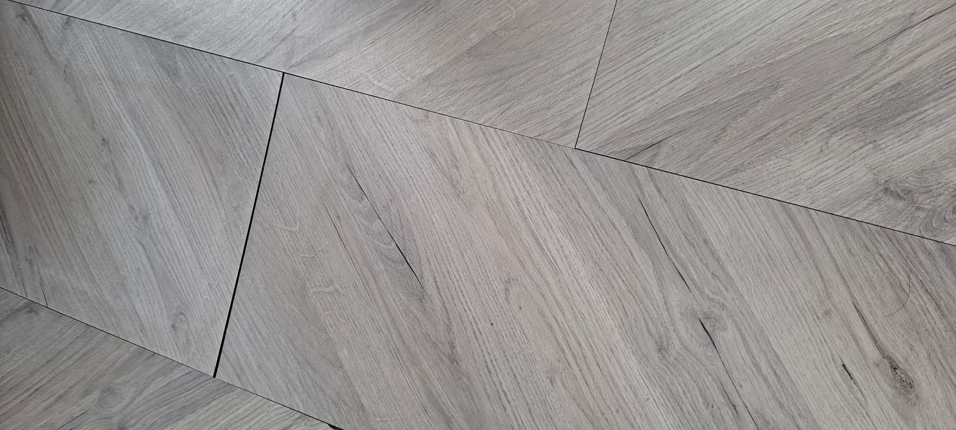 Los problemas del agua con los suelos laminados