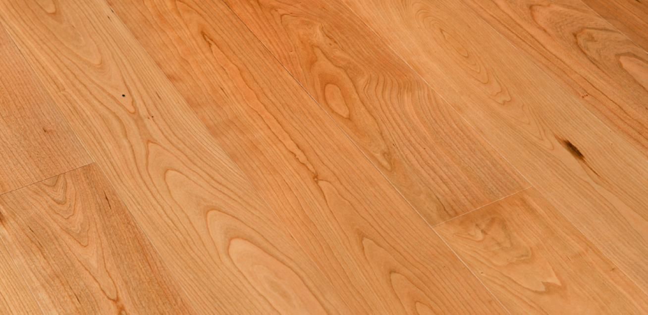 suelo-cerezo-tarima-madera-maciza