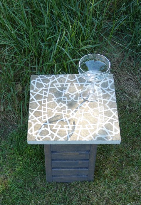 Platte mit arabischem Ornament Kleinod aus Beton