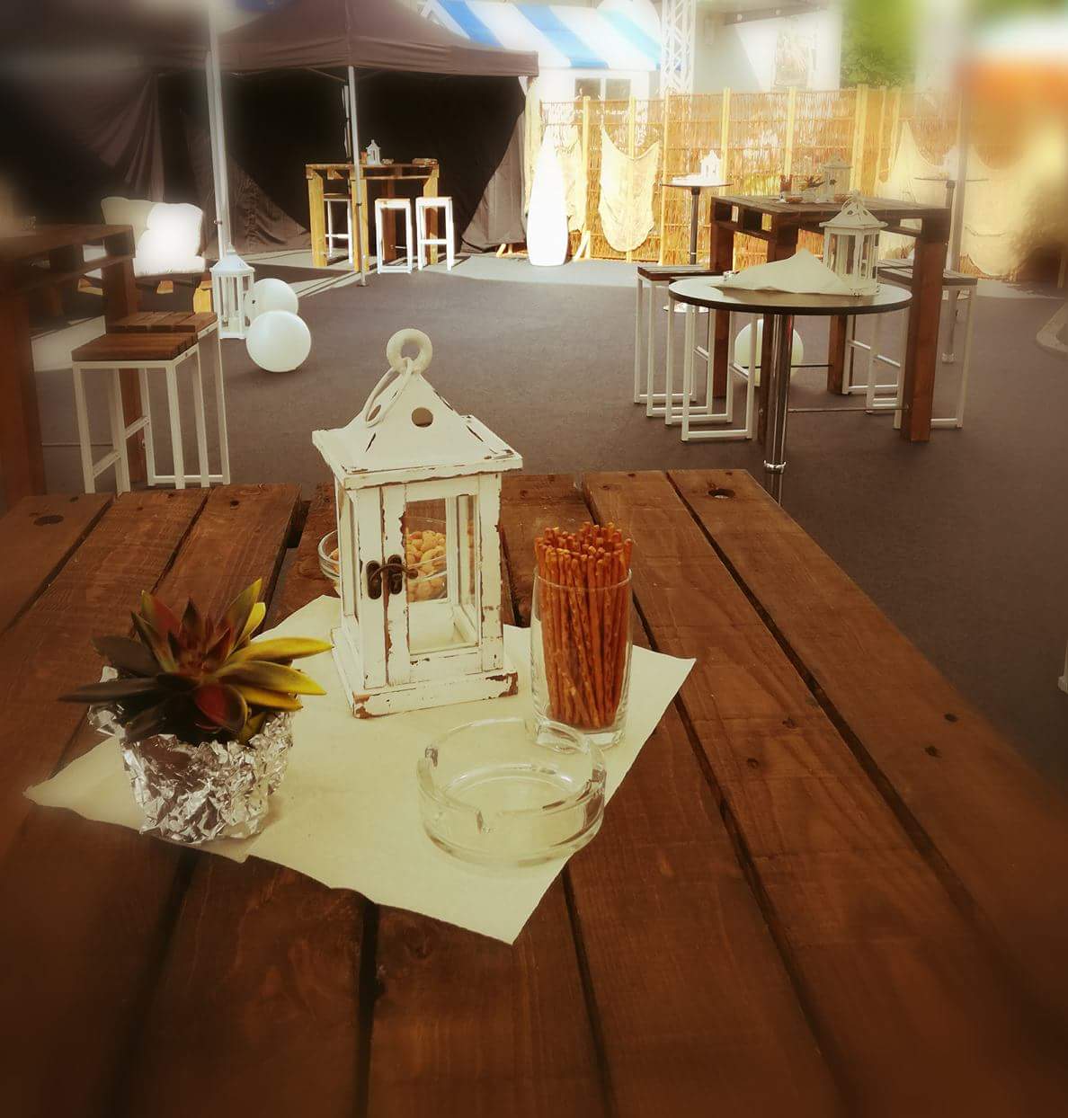 zauberhaftes Spargel-Buffet im Vulkanzelt