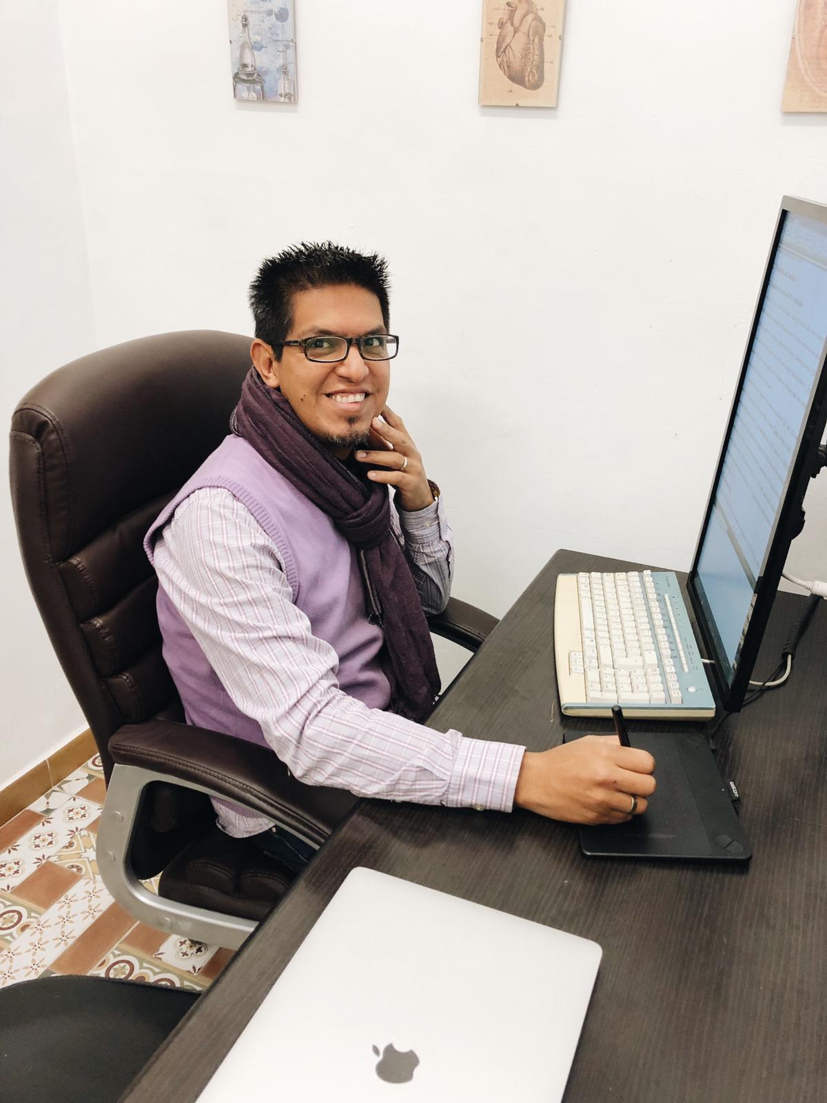 Erick García Profesor