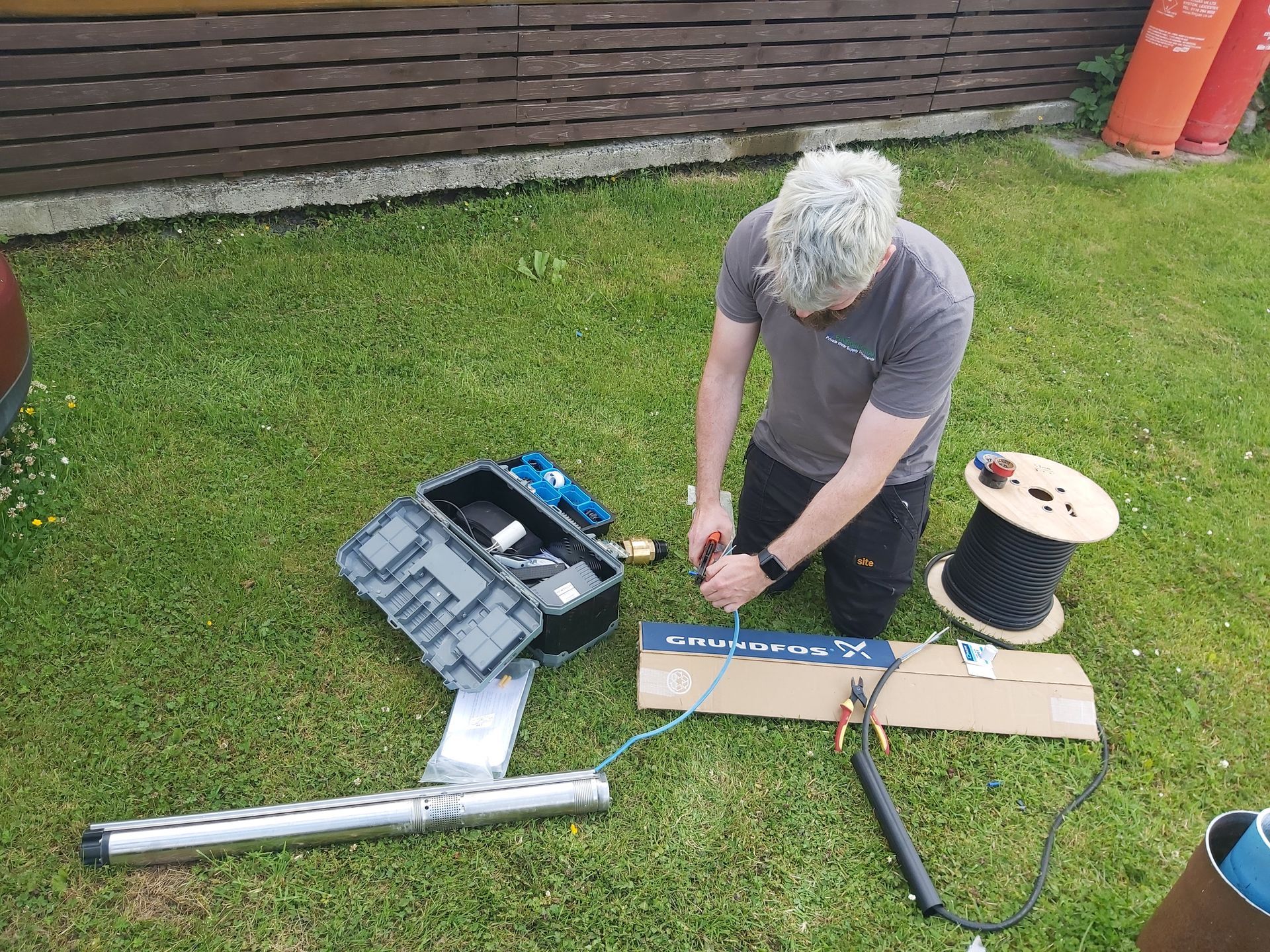 Water pump installation, servicing & repairs. Borehole pumps. Booster pumps