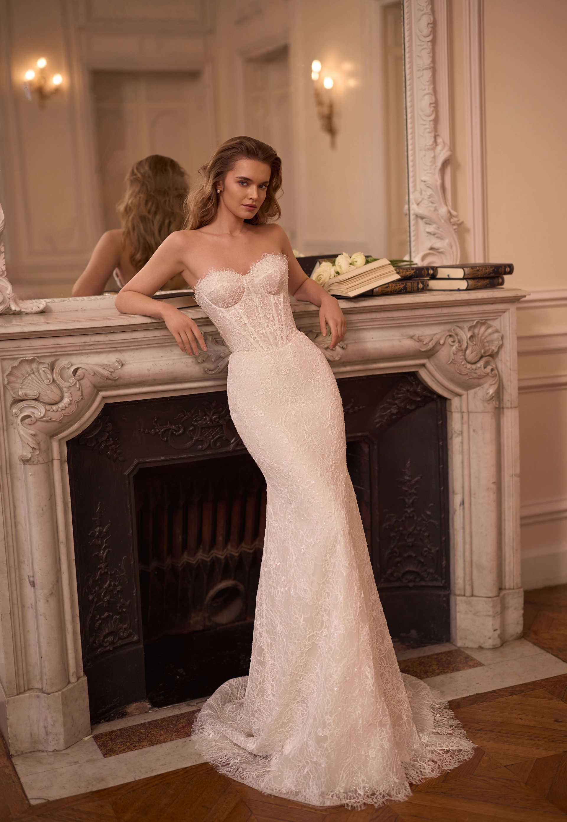 Elisha S10223 SELESTIA PARIS WEDDING DRESS MERMAID DETACHABLE SLEEVES Train Pearls
