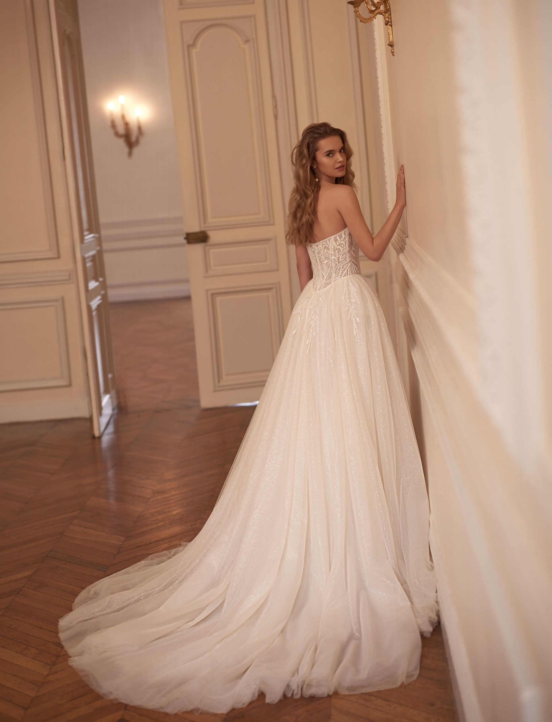 Maliya S10232 Princess BRIDAL GOWN Sparkling embroidered LONG TRAIN SELESTIA PARIS