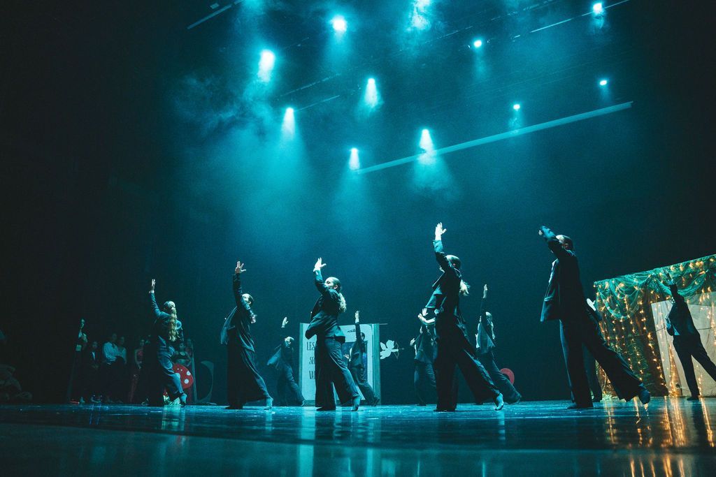 antibes danse, école de danse antibes, modern jazz adultes