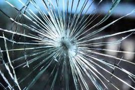 Bris de glace au 04.94.85.70.39