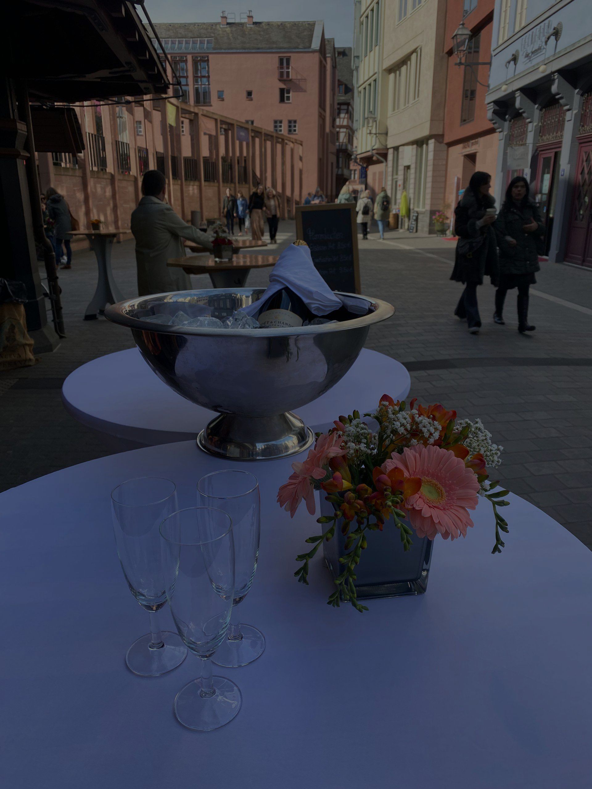 Wein und Sekt Metzgerei Dey Altstadt Frankfurt am Main